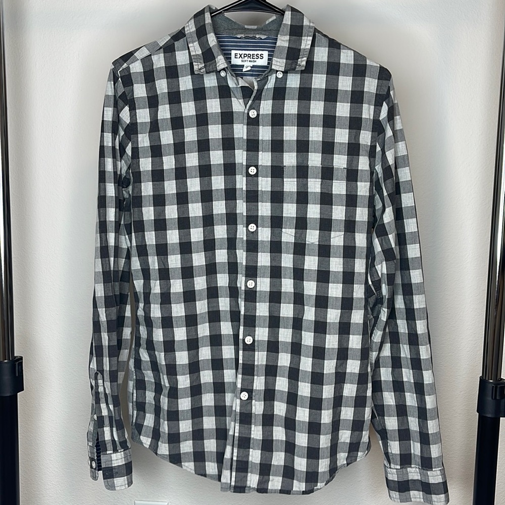 EXPRESS Long Sleeve (Dress Shirt)